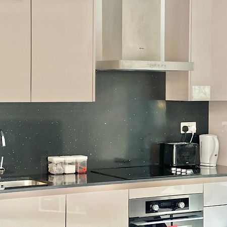 Kensington House By Solitaire Suites Slough Kültér fotó