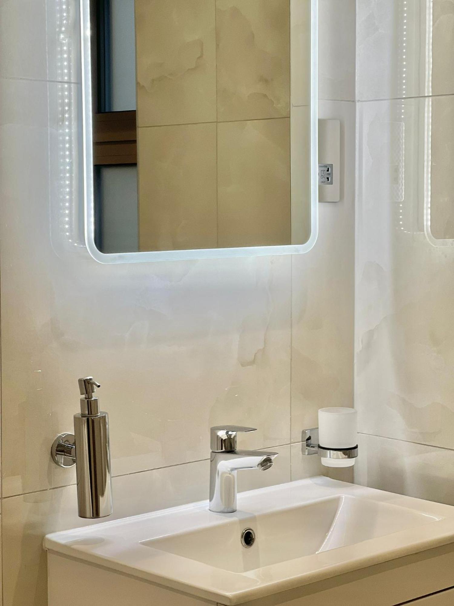 Kensington House By Solitaire Suites Slough Kültér fotó