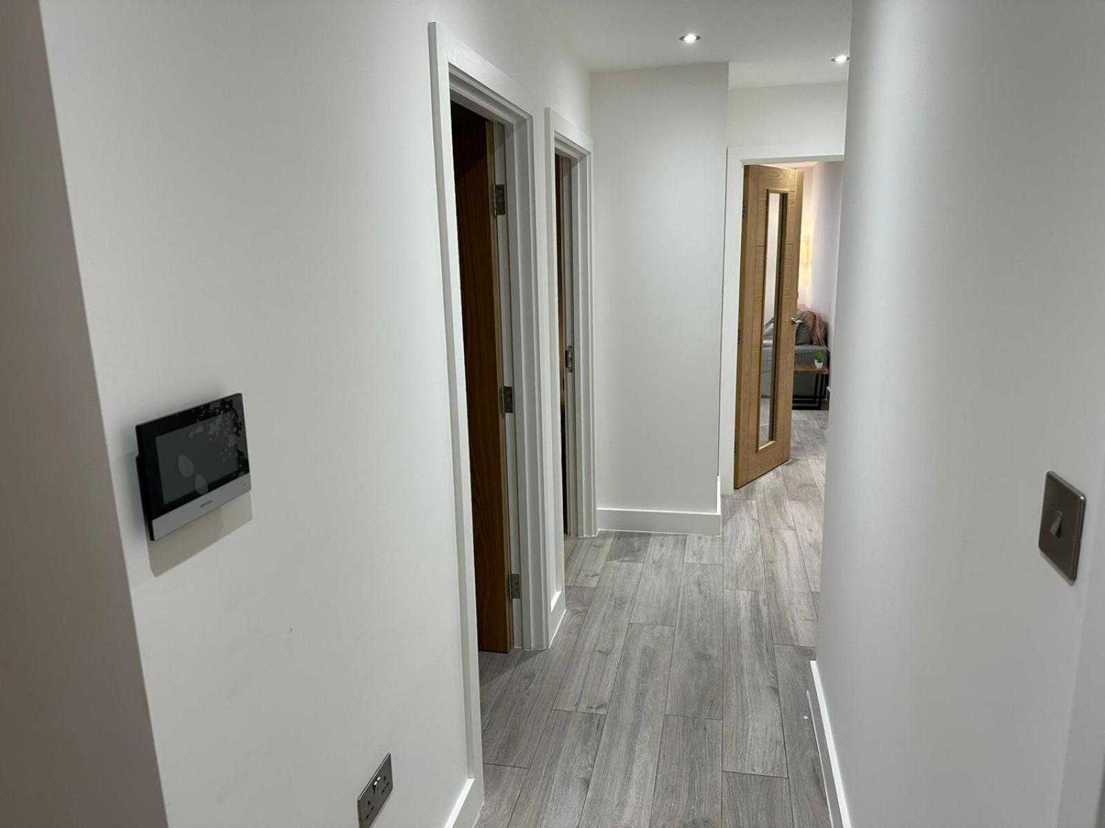 Kensington House By Solitaire Suites Slough Kültér fotó